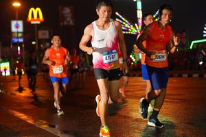 BIB: 41501, 21262, 0656
                            <button type="button" onclick="openModal(16204944)" class="btn btn-primary btn-sm float-right btn-popup" data-toggle="modal" data-target=".modal-high-quality">
                        <i class="fas fa-shopping-cart"></i> Add to Cart
                    </button>
                                            <button type="button" onclick="isThisMe(16204944, true)" class="btn btn-success btn-sm float-right btn-popup btn-isme hidden" data-toggle="tooltip" data-placement="bottom" title="นี่คือรูปของคุณใช่ไหม คลิกที่นี่เพื่อเอาเข้าอัลบั้ม">
                        <i class="fas fa-plus"></i> Add to album
                    </button>
                    <button type="button" onclick="isThisMe(16204944, false)" class="btn btn-warning btn-sm float-right btn-popup btn-isnotme hidden">
                        <i class="fas fa-ban"></i> Remove from album
                    </button>